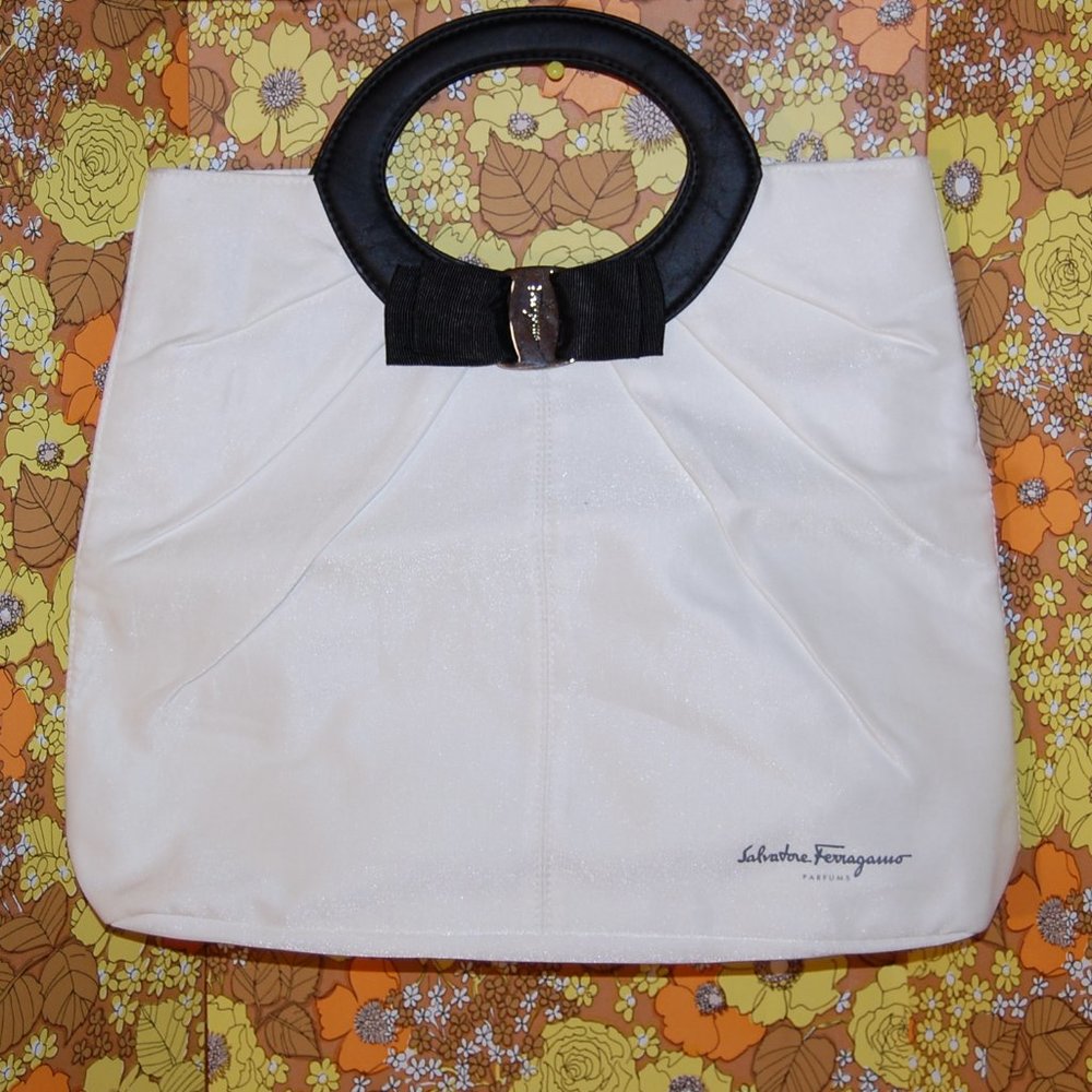 SALVATORE FERRAGAMO Black & White fabric TOTE BAG